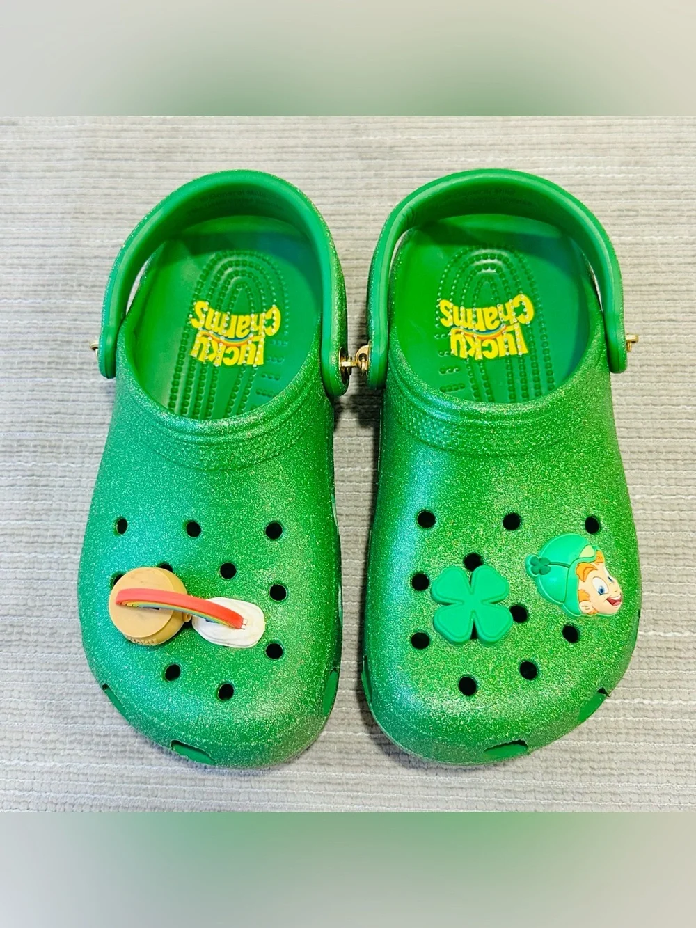 CROCS classic clog